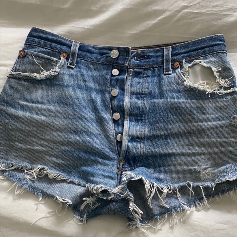 Shop redone/Levi’s jean shorts
